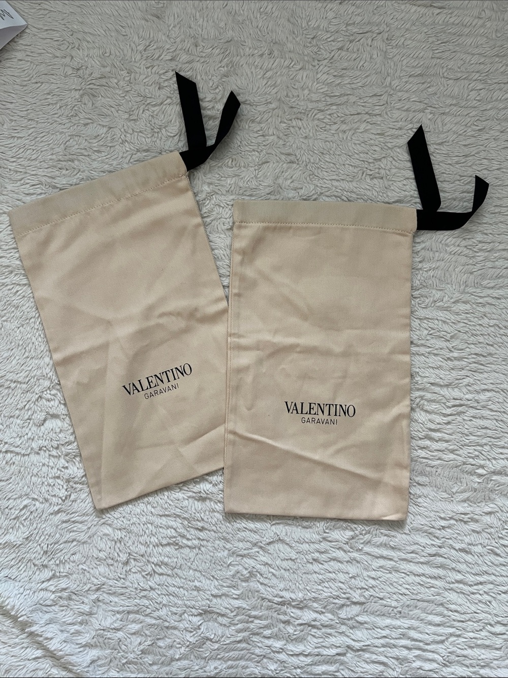 Valentino Garavani Authentic Dust Bags Pair (2)